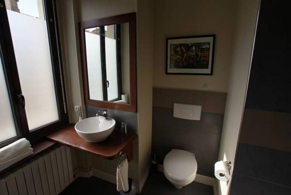 Carcassonne Guesthouse Ruang foto