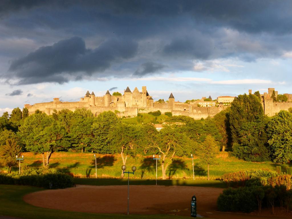 Carcassonne Guesthouse Bagian luar foto