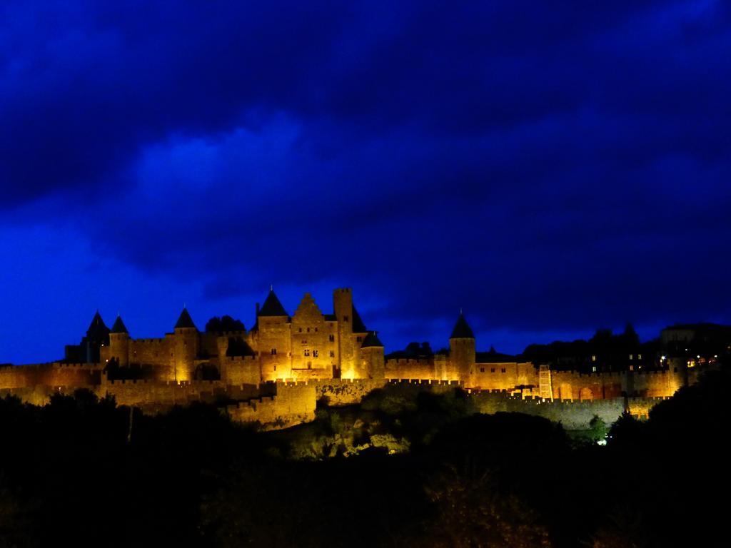 Carcassonne Guesthouse Bagian luar foto